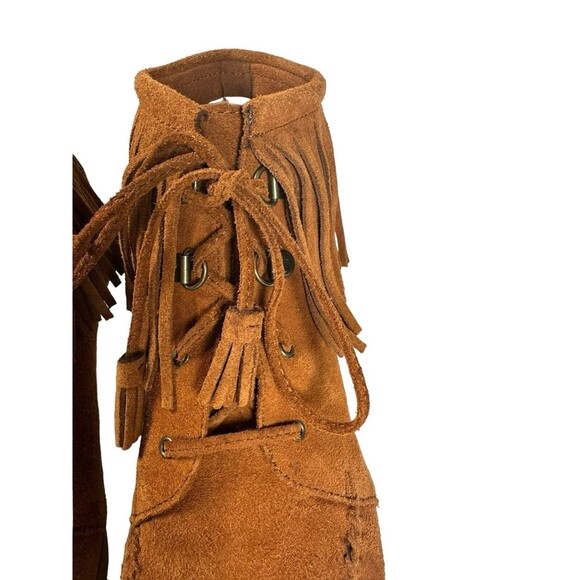 MINNETONKA Brown Suede Fringe Moccasin Wedge Heel Ankle Boots 84022 Size 8.5 - Picture 7 of 16